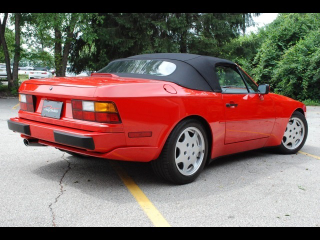 Illustration for article titled Sunday Drive: 1990 Porsche 944 S2 Cabriolet